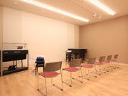 【スタジオ】音楽講座にダンス・ヨガなどのカルチャー講座も！